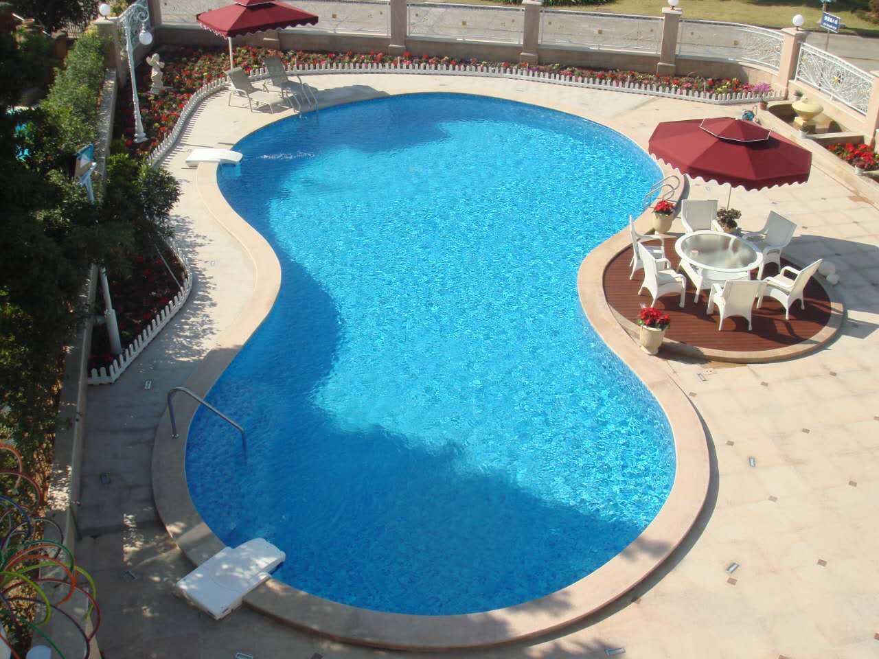 最新泳池設施，時代進步的游泳樂園見證者