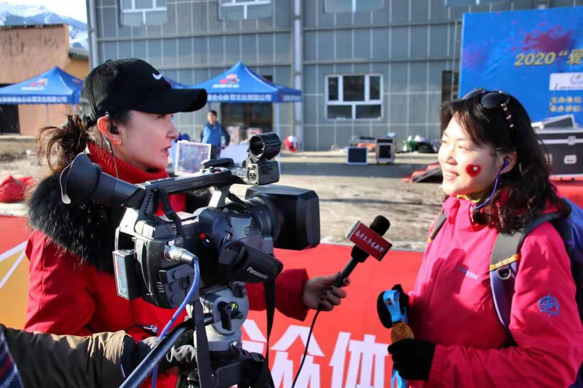 高原牦牛大賽，速度與力量的角逐