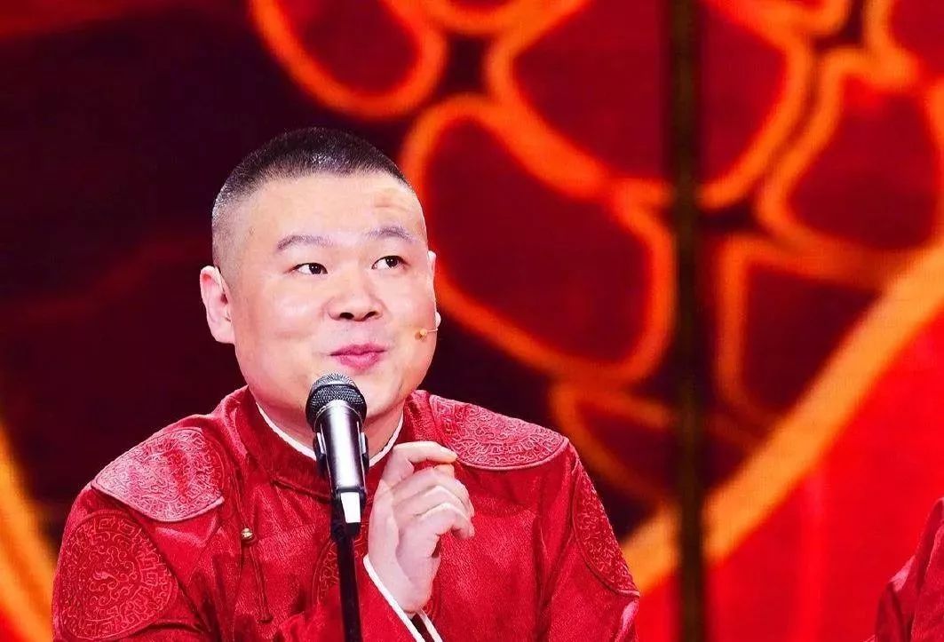 相聲演員岳云鵬，傳統(tǒng)藝術(shù)的魅力與現(xiàn)代風(fēng)采展現(xiàn)