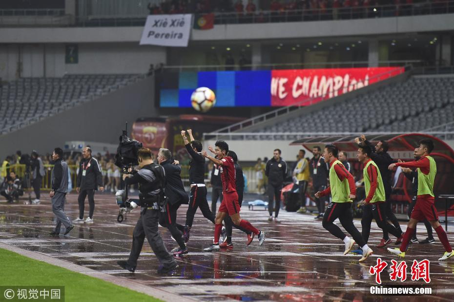 科技巨擘上海上港展現(xiàn)超凡實力，引領(lǐng)未來潮流的比賽結(jié)果