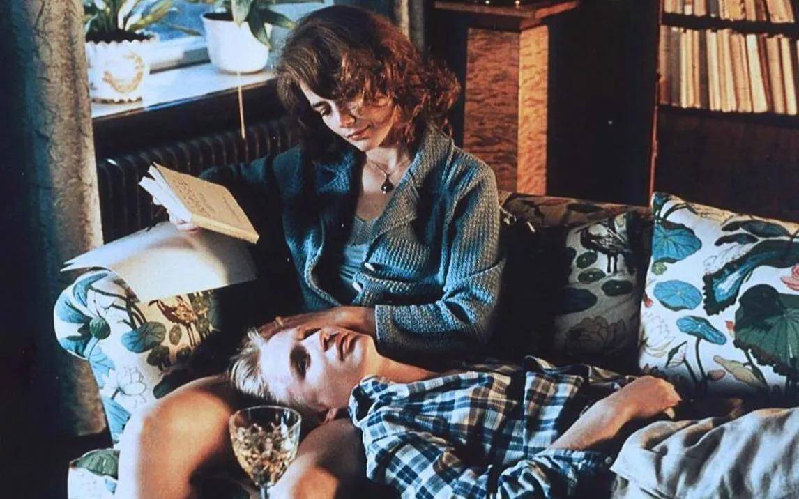 教師別戀，一部引人深思的教育題材電影佳作