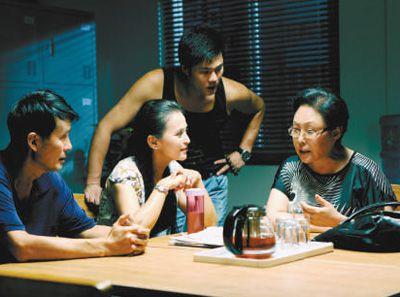 臥底普法劇全新季，內(nèi)心平靜的旅行冒險探索