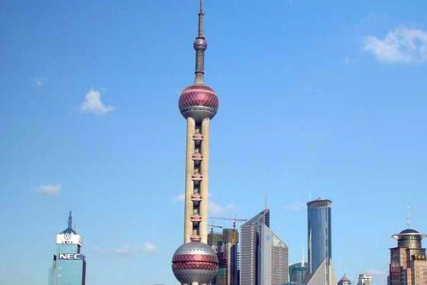 東方明珠電視塔，勵(lì)志燈塔，照亮人生之路