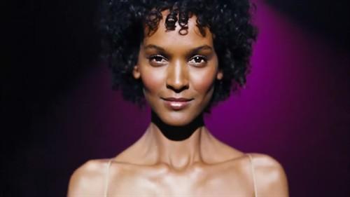 沙漠之花演員，演繹極端環(huán)境中的生命奇跡