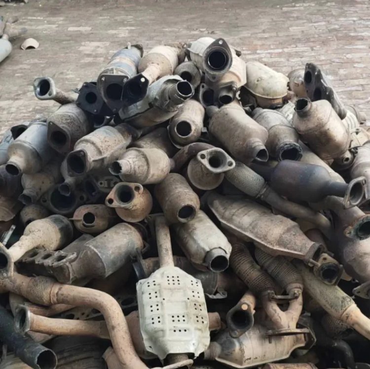 三元催化回收價(jià)格表,三元催化回收價(jià)格表，深入分析與觀點(diǎn)闡述