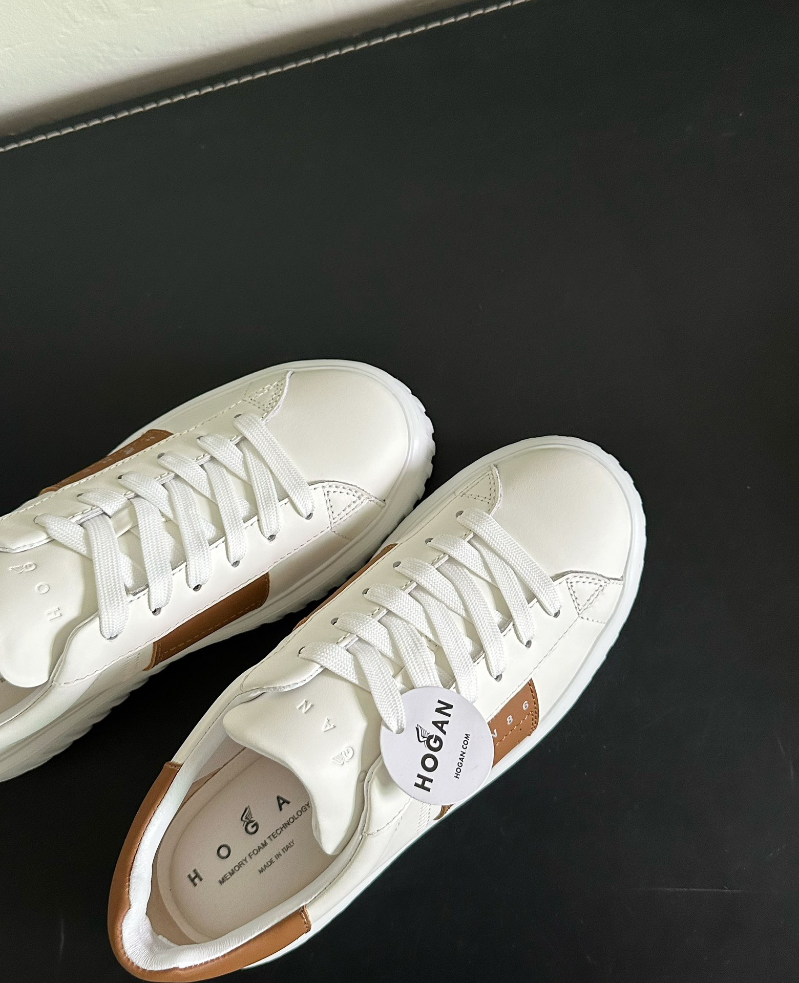 新款鞋款推薦，時尚、舒適與科技的完美融合之精選鞋款賞析