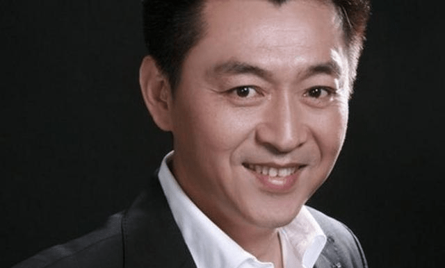 曹星，星光璀璨，時(shí)代影像的閃耀之星