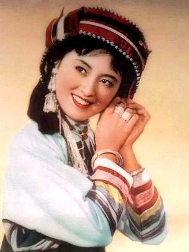 電影五朵金花演員表，光影之間的友情之花綻放