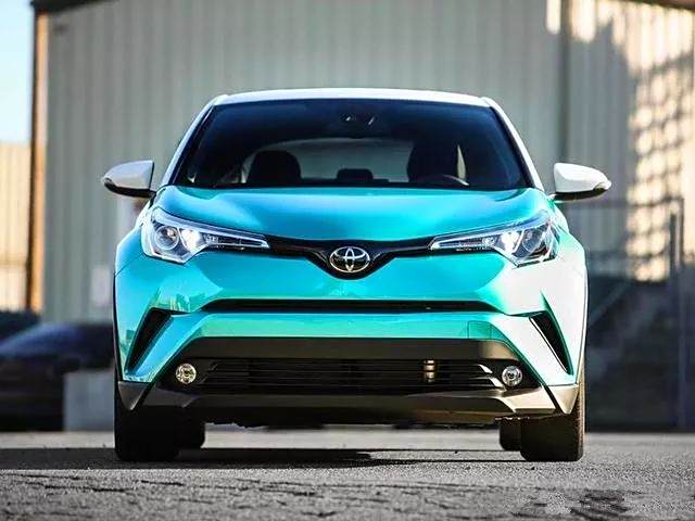 豐田最新車型發(fā)布，創(chuàng)新與保守之間的策略抉擇引人矚目！