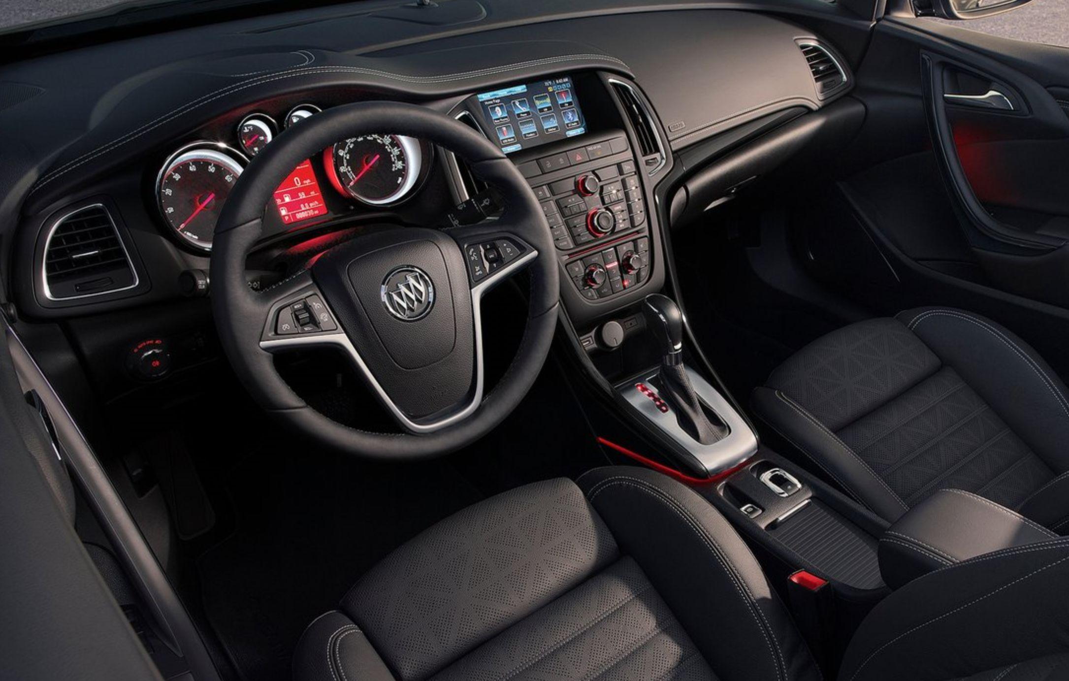 別克全新跑車(chē)，小巷中的隱藏之寶