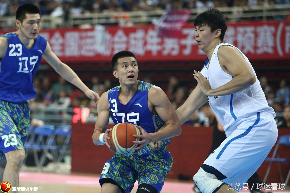 全運(yùn)會男籃比賽實況，愛與陪伴的籃球盛宴之夜