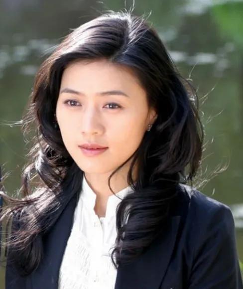 科技與藝術(shù)融合重塑視覺盛宴，明星演員圖片精選集