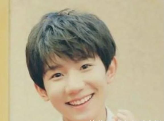 公眾眼中的笑臉明星，微笑魅力閃耀星辰