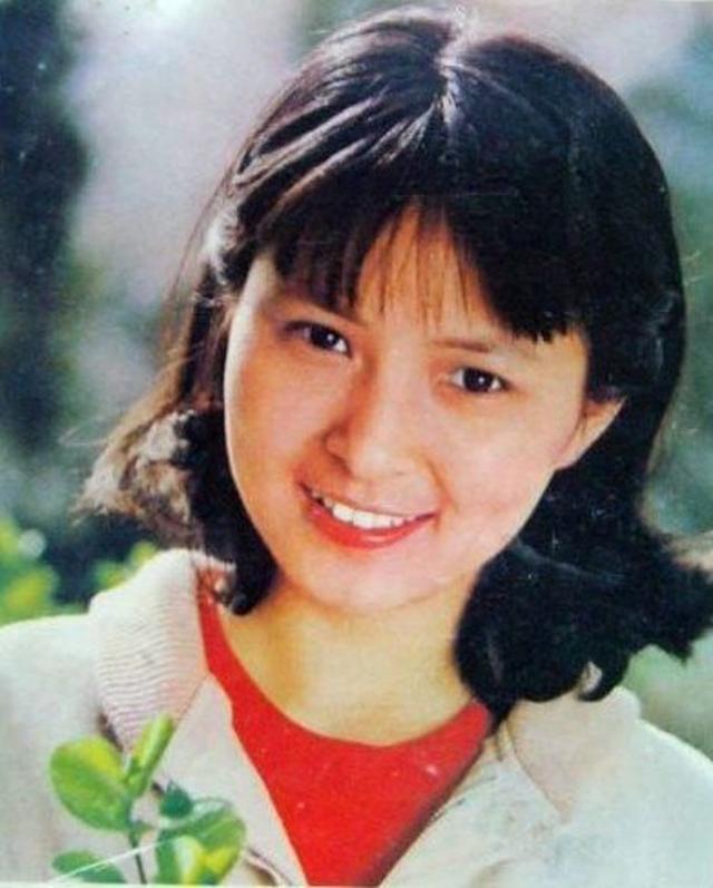 電影明星圖片與大自然美景的雙重探索，一場視覺盛宴的旅行體驗