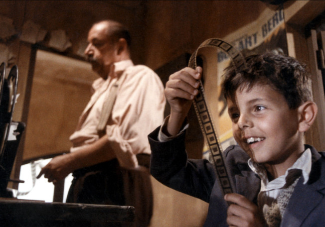 天堂電影院電影，小巷深處的電影寶藏