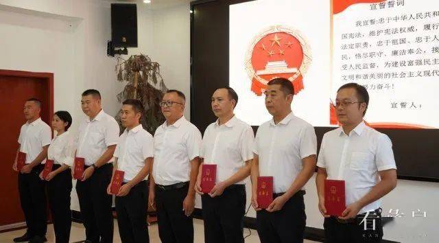 奉節(jié)縣委人事任免最新消息，人事變動(dòng)背后的溫馨友情故事揭曉