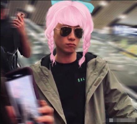 張一山影視之路多元發(fā)展及個人魅力展現(xiàn)的最新動態(tài)