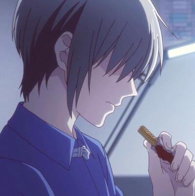 動(dòng)漫男側(cè)臉圖片，領(lǐng)略未來科技，體驗(yàn)生活新風(fēng)尚