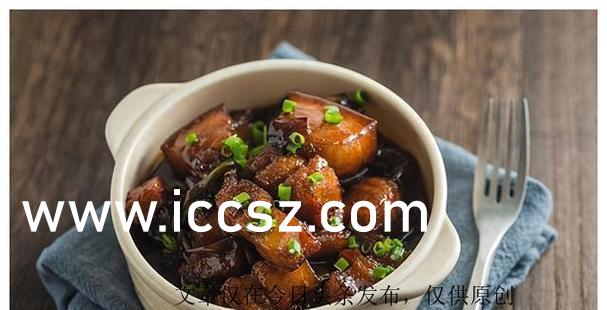 青青草最新視頻，探索小巷獨特風(fēng)情