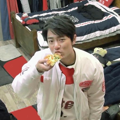 肖戰(zhàn)最新動態(tài)揭秘，與大自然親近，探尋內心寧靜之旅