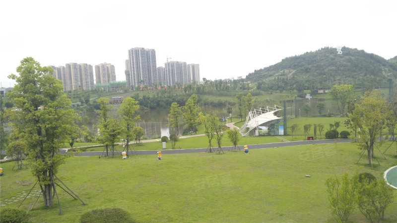 遂寧遠(yuǎn)成中心最新實景圖，微觀透視與宏觀展望的城市發(fā)展觀察報告