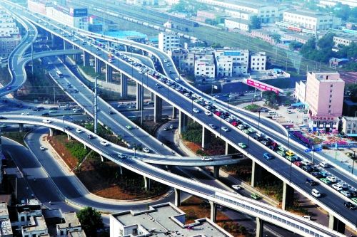 京廣四月最新資訊揭秘,春天的鐵路脈絡(luò)與物流繁榮探尋