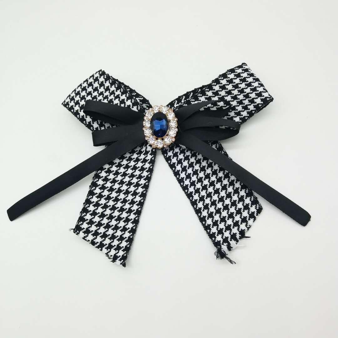 領(lǐng)結(jié)最新款，時(shí)尚與友情的溫馨篇章