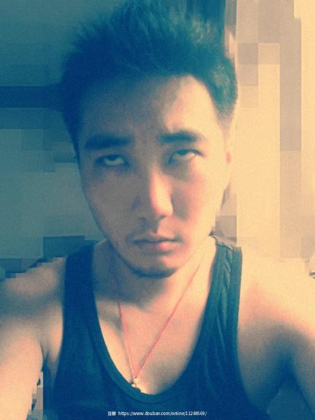 最新翻白眼大賞，白眼界的時尚潮流獨特解讀