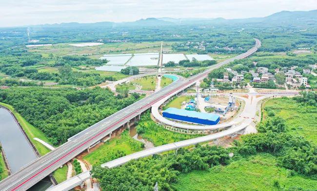 萬(wàn)洋高速進(jìn)展順利，自信與夢(mèng)想之旅一路高歌猛進(jìn)