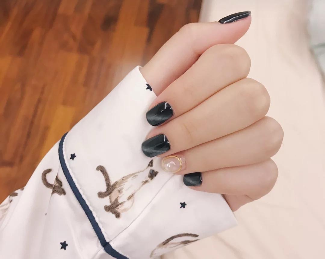 最新美甲幫白色系列，尋找內(nèi)心平靜的時(shí)尚之旅