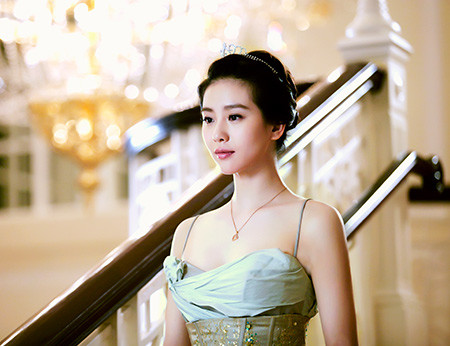 劉詩詩2025最新動態(tài)，明星的蛻變與影響力