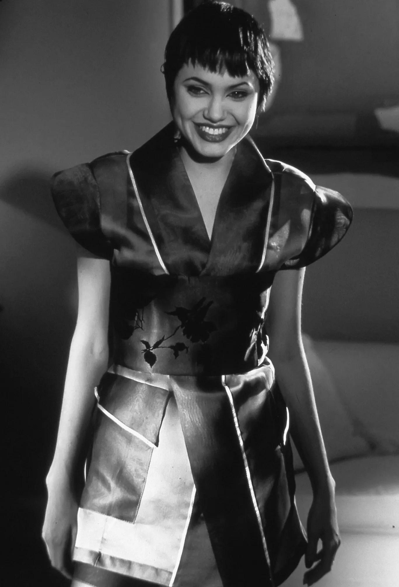 狼與兄弟最新章節(jié)貼吧，高科技產(chǎn)品全新亮相亮相展示