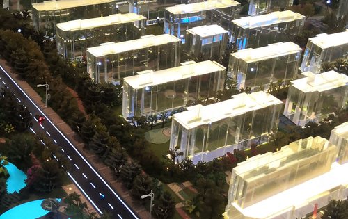 中法生態(tài)新城最新進展揭秘，小巷中的意外驚喜發(fā)現(xiàn)