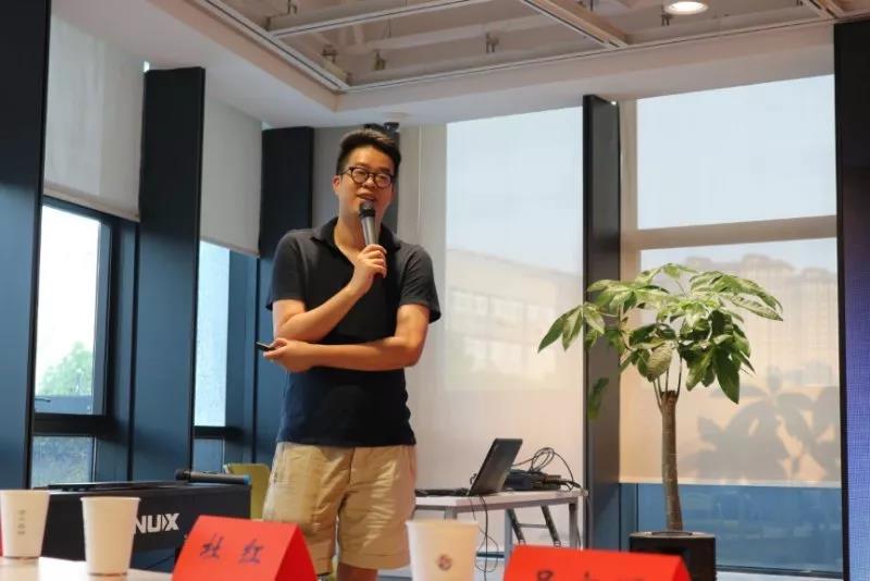 浙江省官員引領(lǐng)科技革新，高科技產(chǎn)品重塑未來生活新篇章