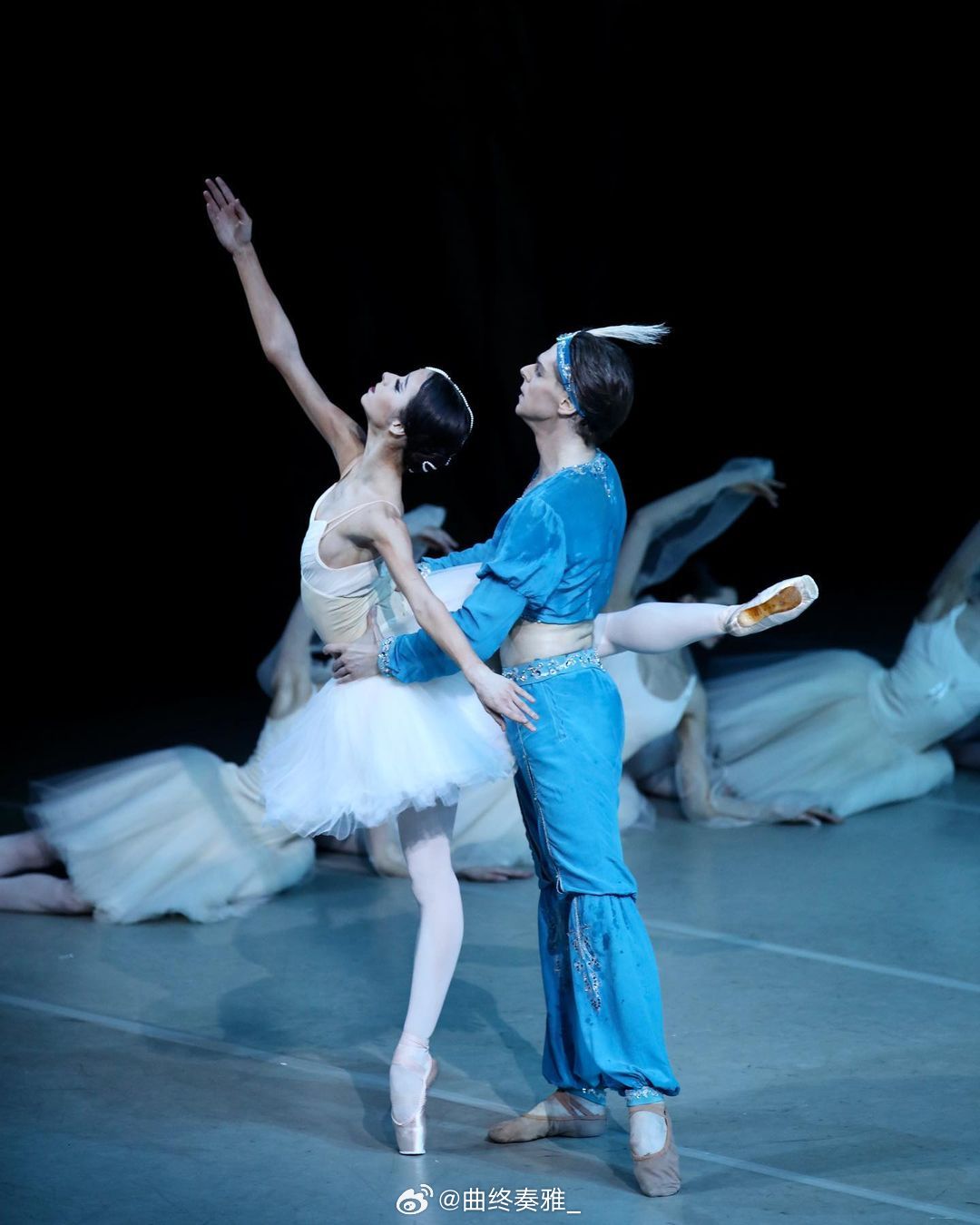 最新雙人舞演繹暖暖的愛，舞動出浪漫與溫馨之夜???