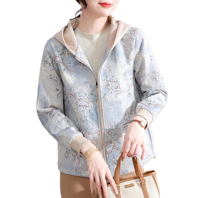 科技時(shí)尚風(fēng)潮來襲，2025女士春裝最新款展望