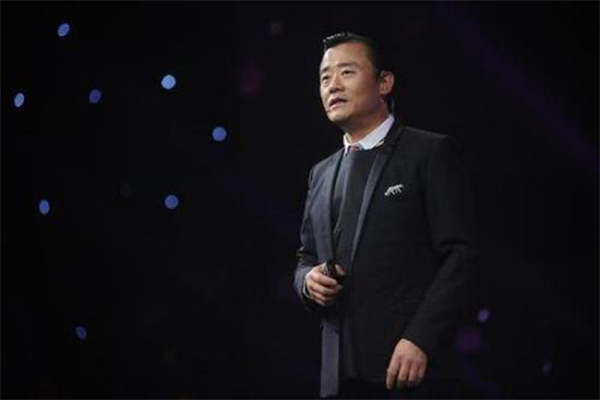 周立波開庭最新消息，科技新星引領(lǐng)智能生活體驗(yàn)新篇章